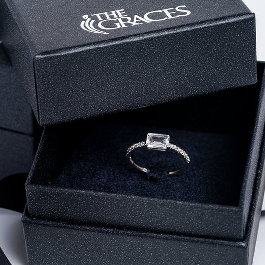 Anel Classy em Prata com Topázio Branco - JFY