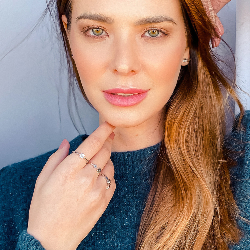 Anel Twinkle em Prata com Diamante Estrela Solitário