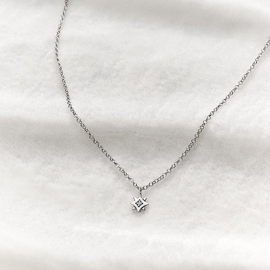 Colar Twinkle em Prata com Diamante