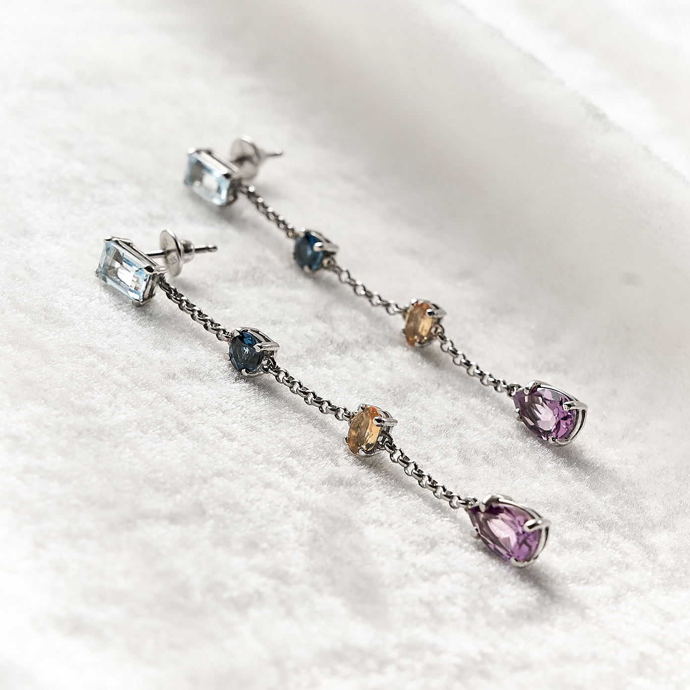 Brinco Colorful Longo