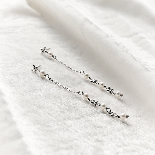 Brinco Jasmim com Pérolas em Prata Longo