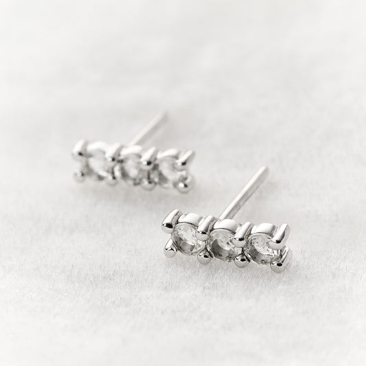 Brinco Sparkles em Prata com Topazios Brancos - JFY