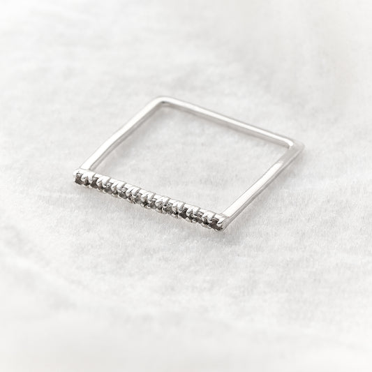 Anel Quadrado Trinity em Prata e Topázio Branco