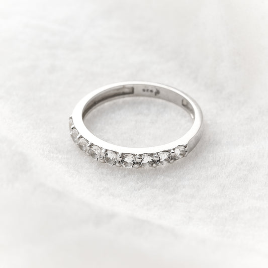 Meia Aliança Colorful em Prata com Topázio Branco